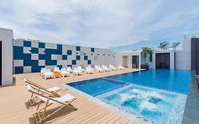 Sea Me Spring Tree Hotel (Adults Only)
